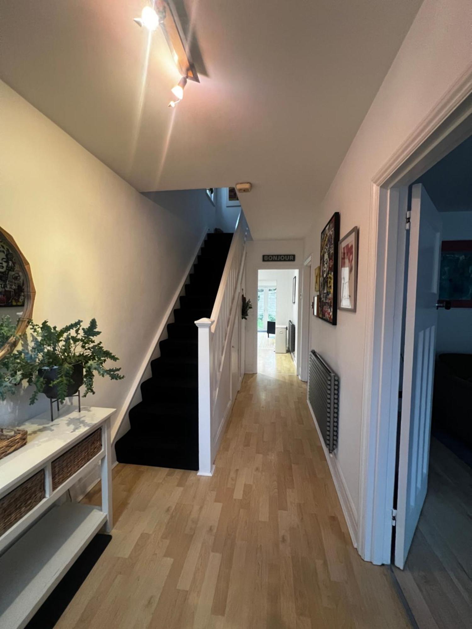 Warm And Cosy City Centre Home Near Train Station チチェスター エクステリア 写真